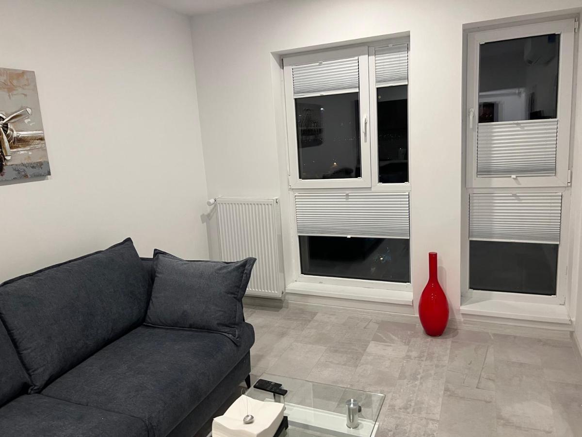 Fancy Penthouse Studio With Lakeview W10 부쿠레슈티 외부 사진