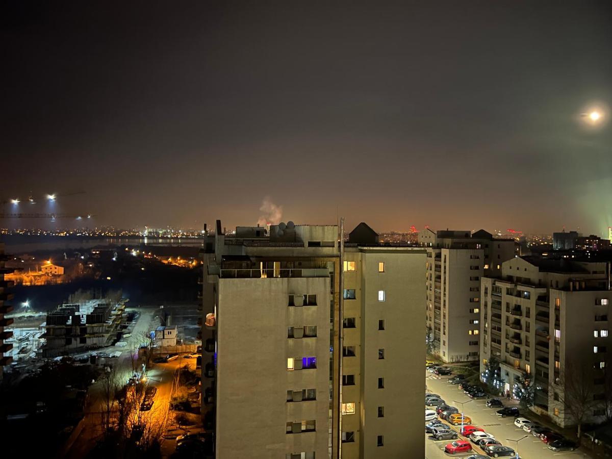 Fancy Penthouse Studio With Lakeview W10 부쿠레슈티 외부 사진