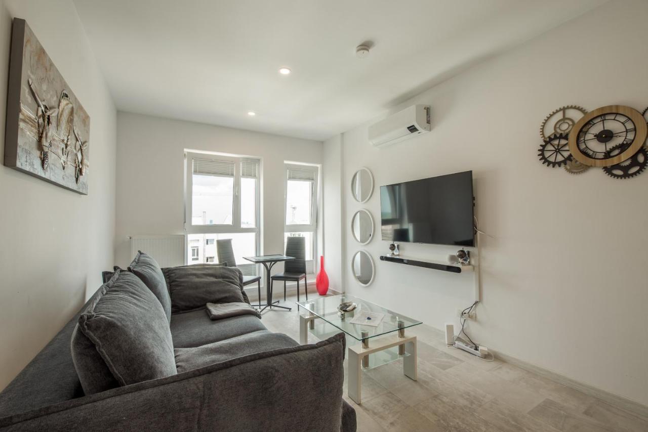 Fancy Penthouse Studio With Lakeview W10 부쿠레슈티 외부 사진