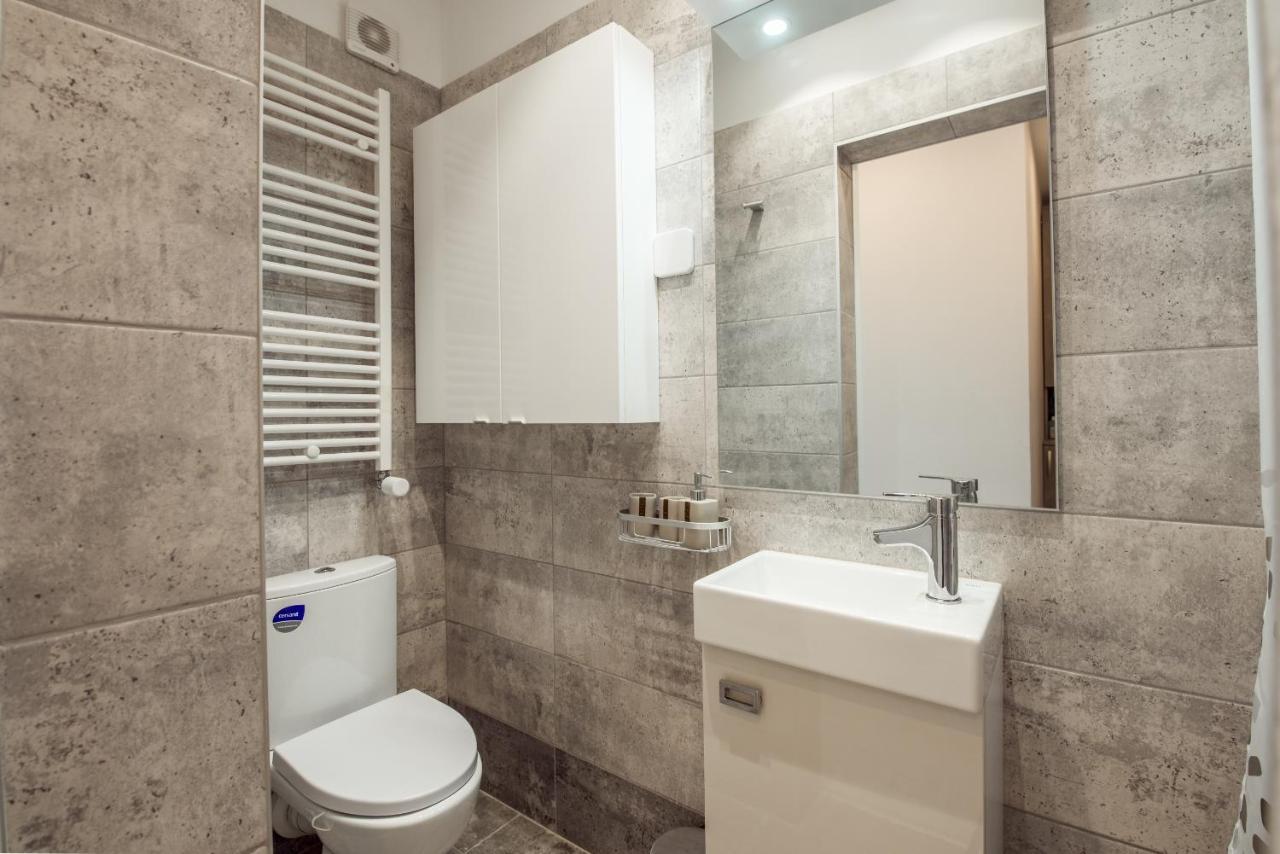 Fancy Penthouse Studio With Lakeview W10 부쿠레슈티 외부 사진
