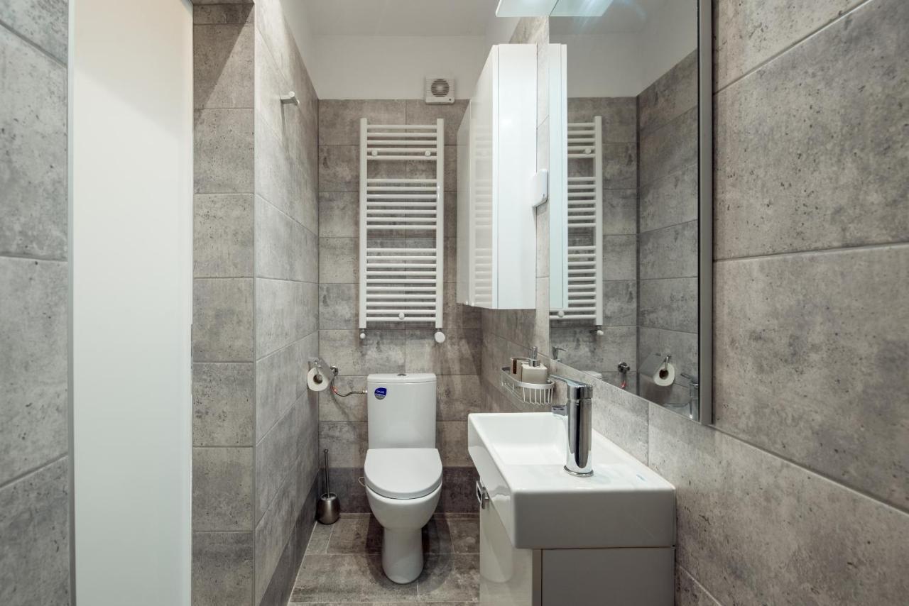 Fancy Penthouse Studio With Lakeview W10 부쿠레슈티 외부 사진