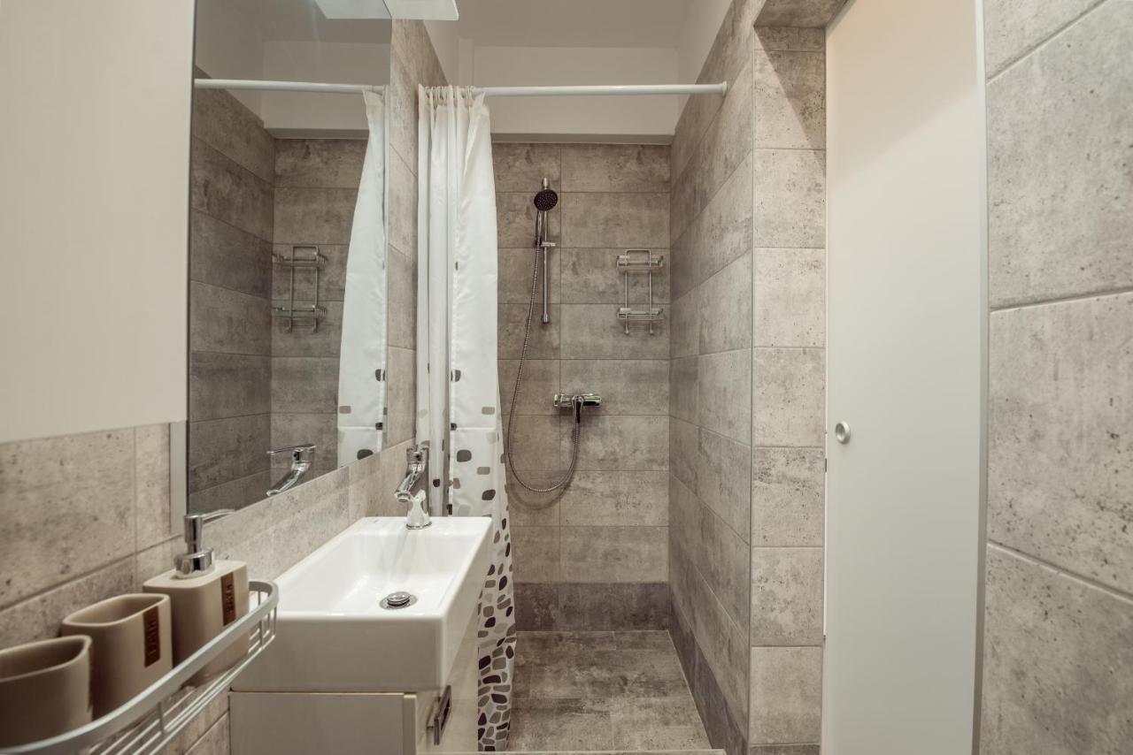 Fancy Penthouse Studio With Lakeview W10 부쿠레슈티 외부 사진